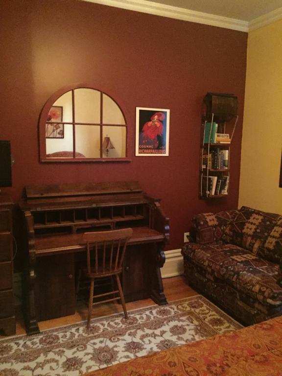 Loyalist Lofts Apartment Picton Bagian luar foto